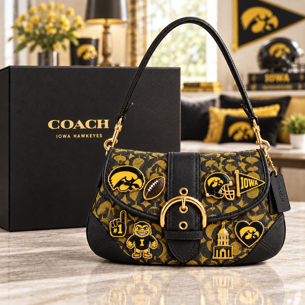 Iowa Hawkeyes Soho Bag With Charm